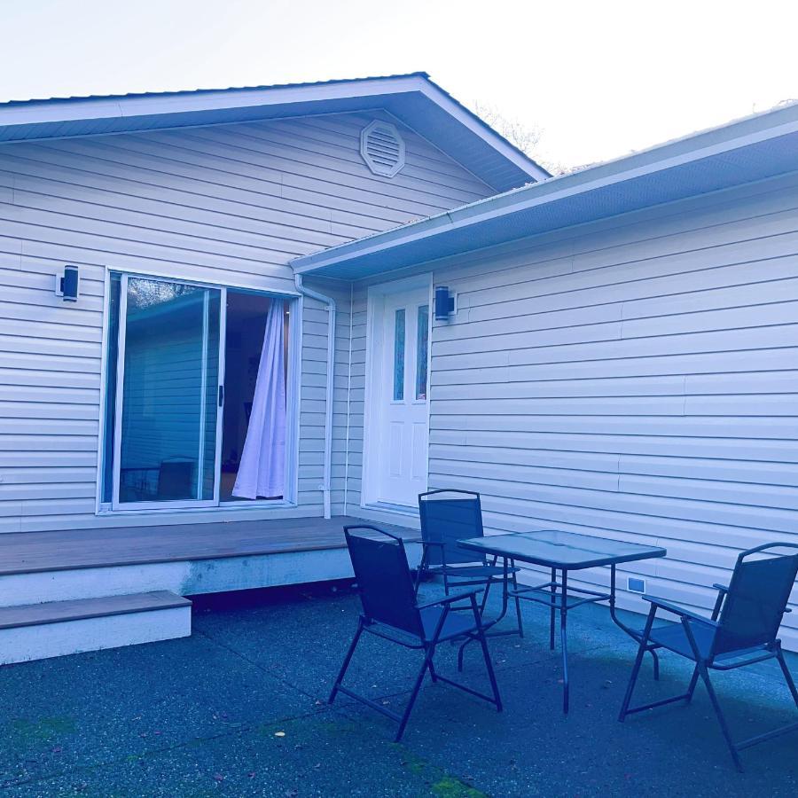 Quiet Three Bedrooms House Victoria Exterior photo